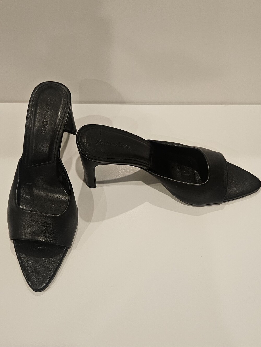 Massimo Dutti - Black Leather Heels - Size 41